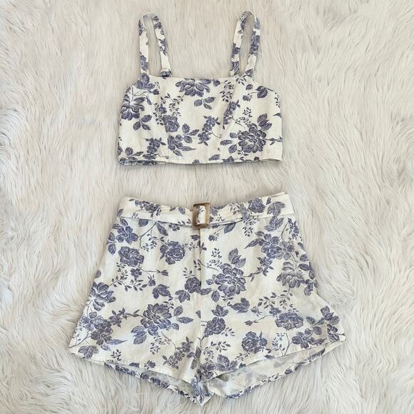 Gypsies & Moondust Dresses & Skirts - Gypsies and Moondust Floral Toile Set Linen Blend Crop Top Shorts Coord